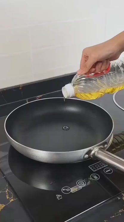2-in-1 Oil Spray Bottle (500ml) – Mist & Pour Dispenser for Healthy Cooking